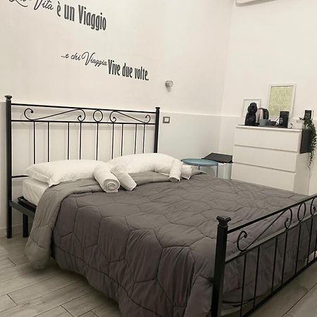 N° 1 Flat Airport Apartment Pisa Exterior photo
